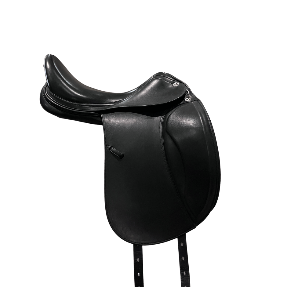 18" Prestige X Helen K Medium Wide (34cm/5.5") Tree