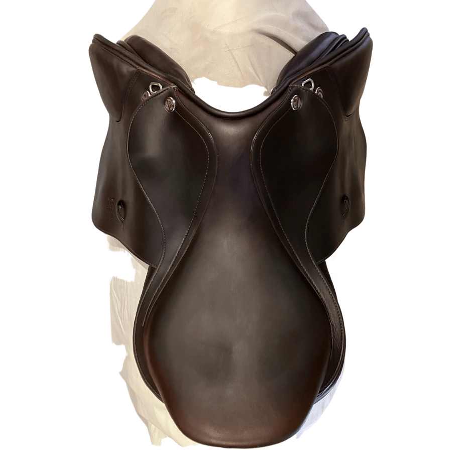 18" Prestige Elegance, Medium Wide (4.5"/36cm) Tree