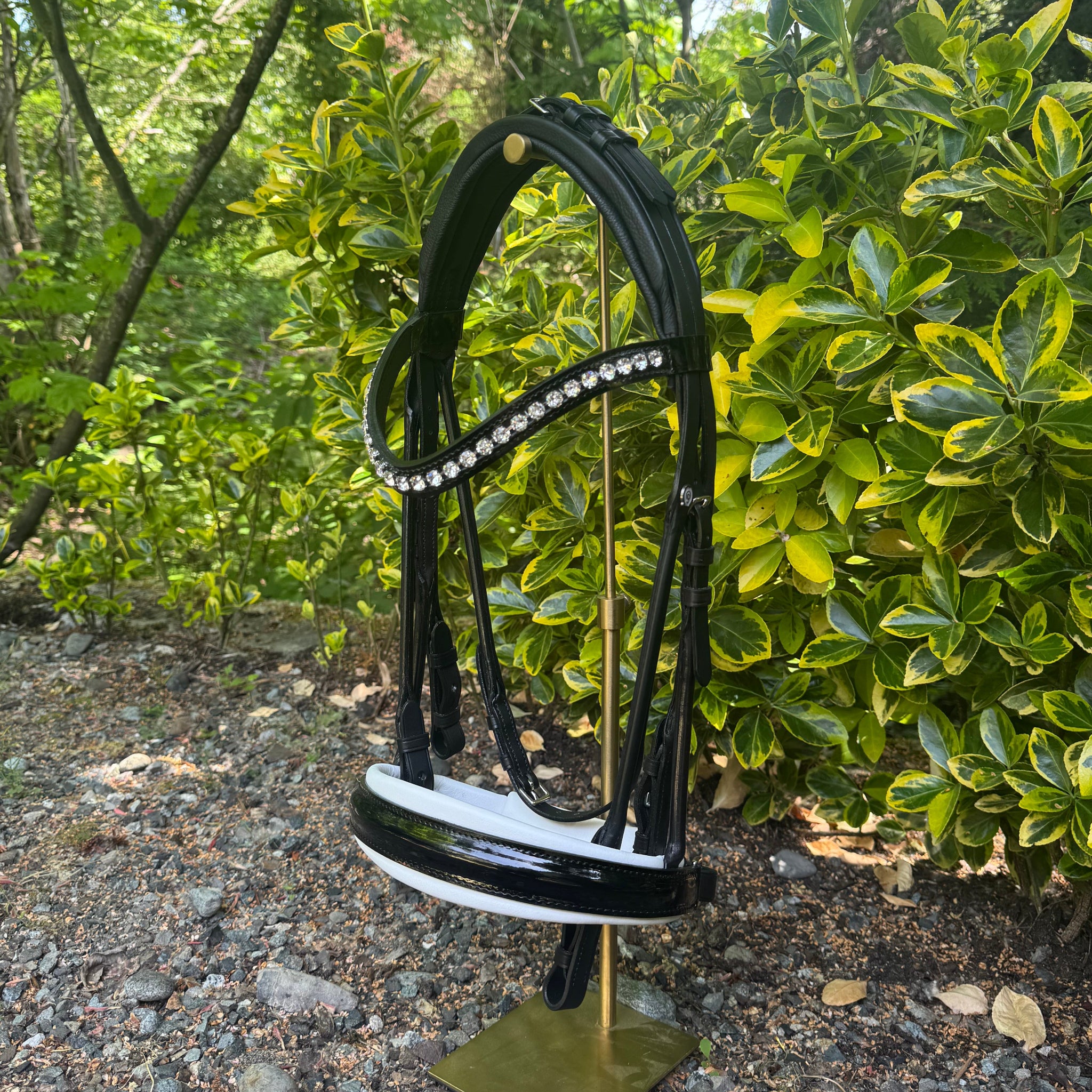 Otto Schumacher Munchen Feel Good Roundstyled Double Bridle - Patent Black & White