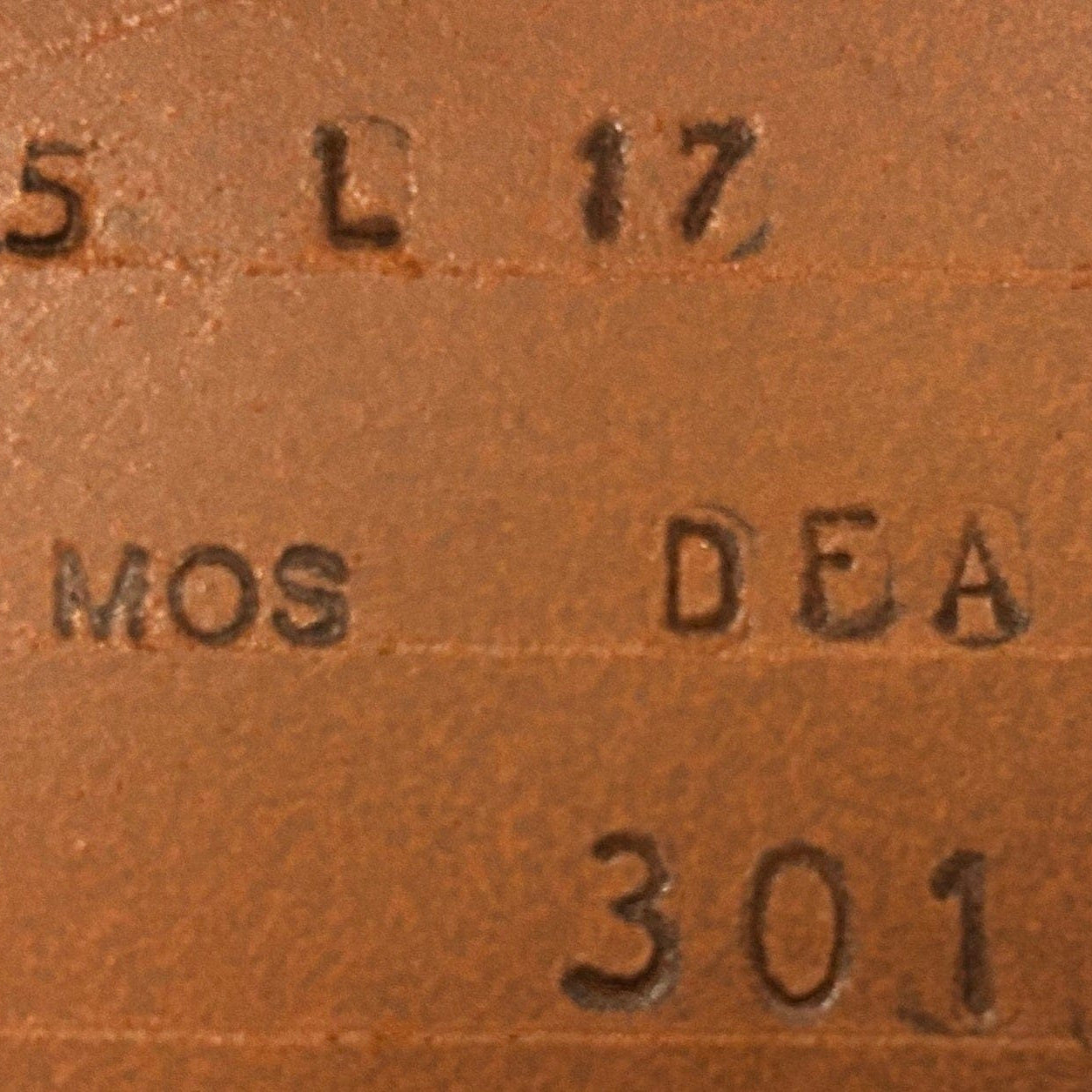 17" Butet Premium, "L" Half Deep Seat, 2.25 Flap, Premium Saddle