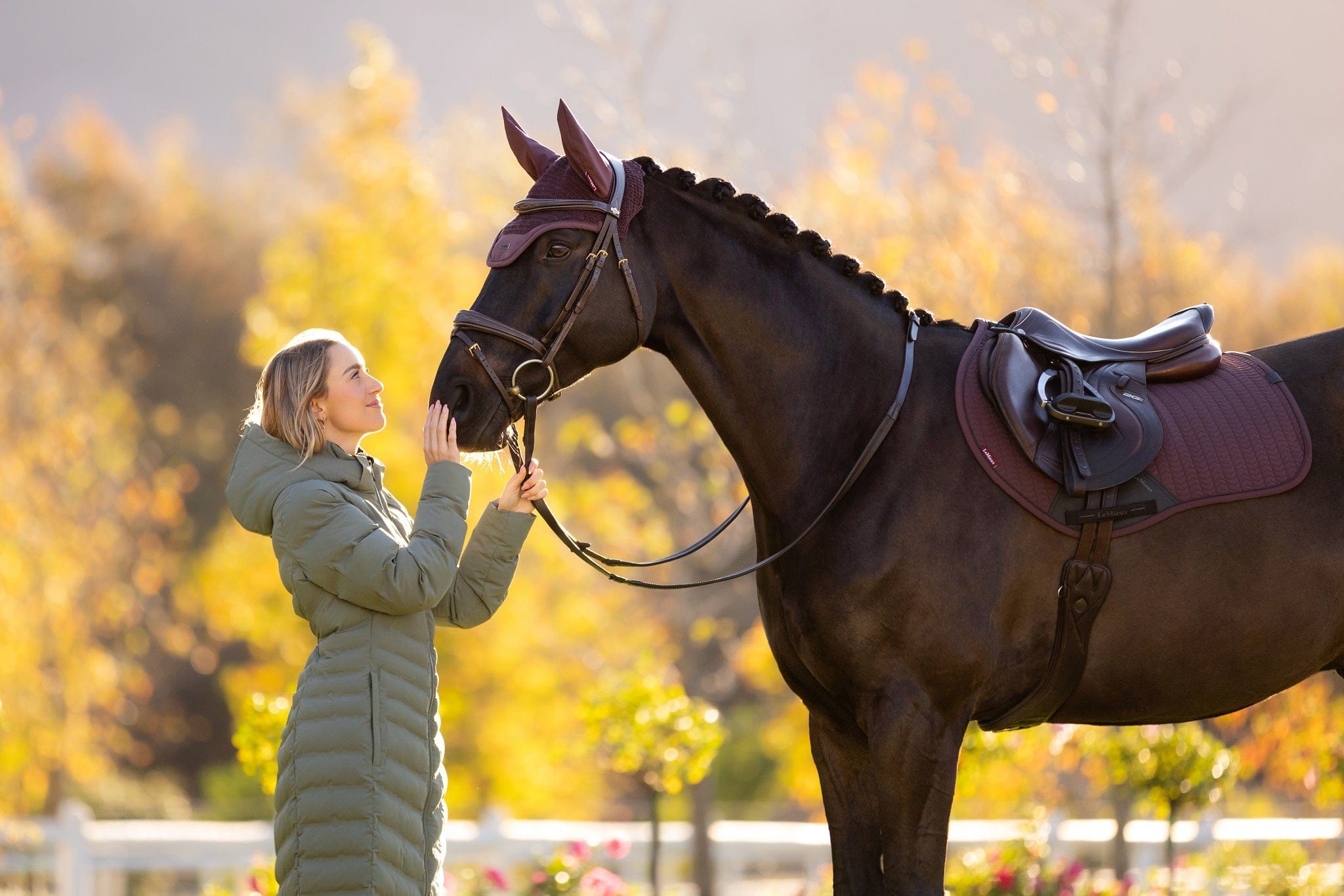 LeMieux Essence Eurojump Square Pad