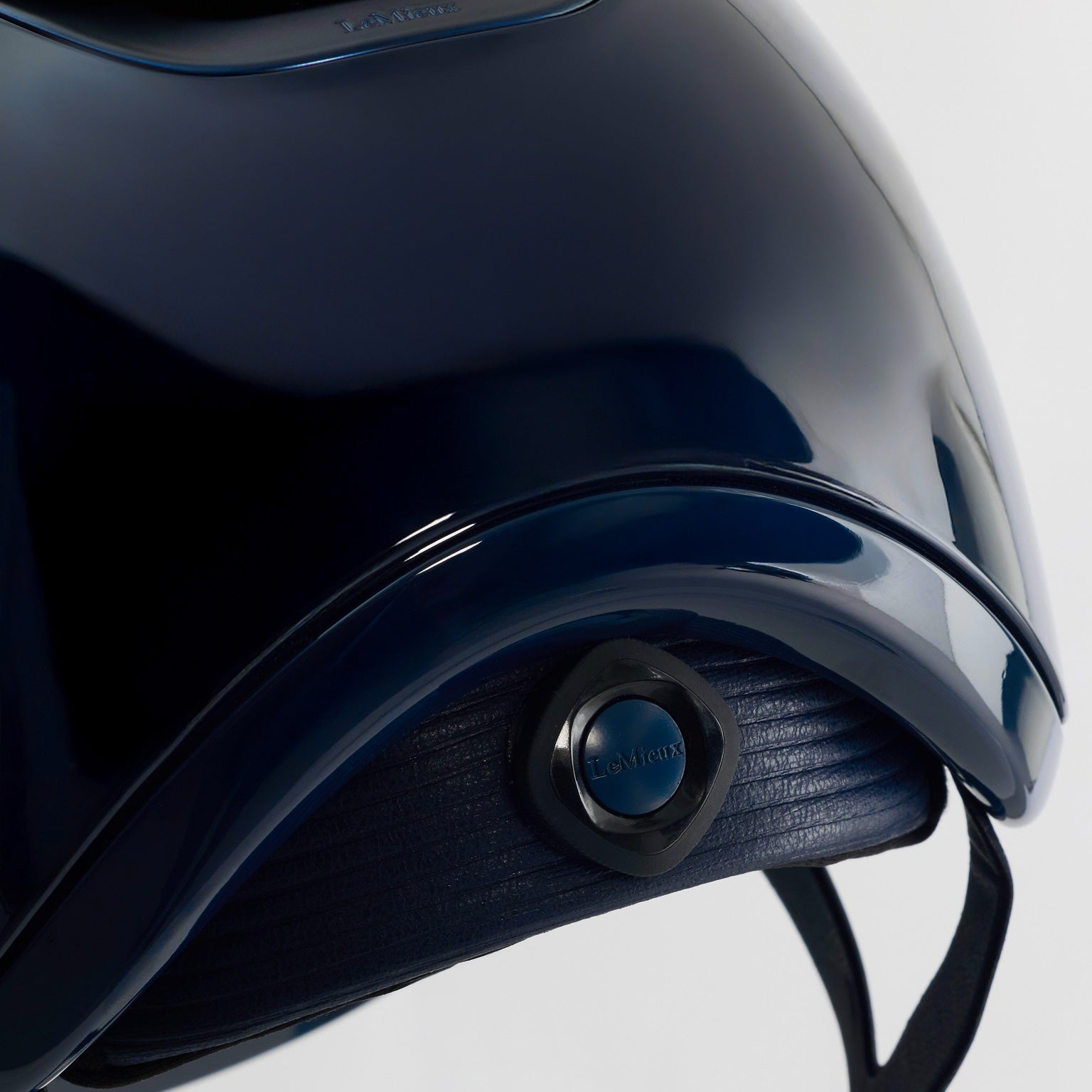 LeMieux Verv Glossy Competition Helmet