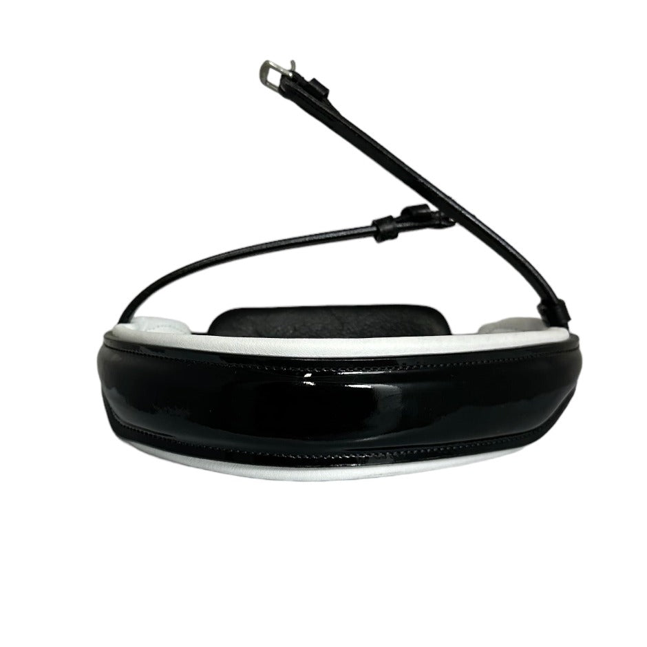 Caveson Flat Double S1 - Black Patent w/ White Padding