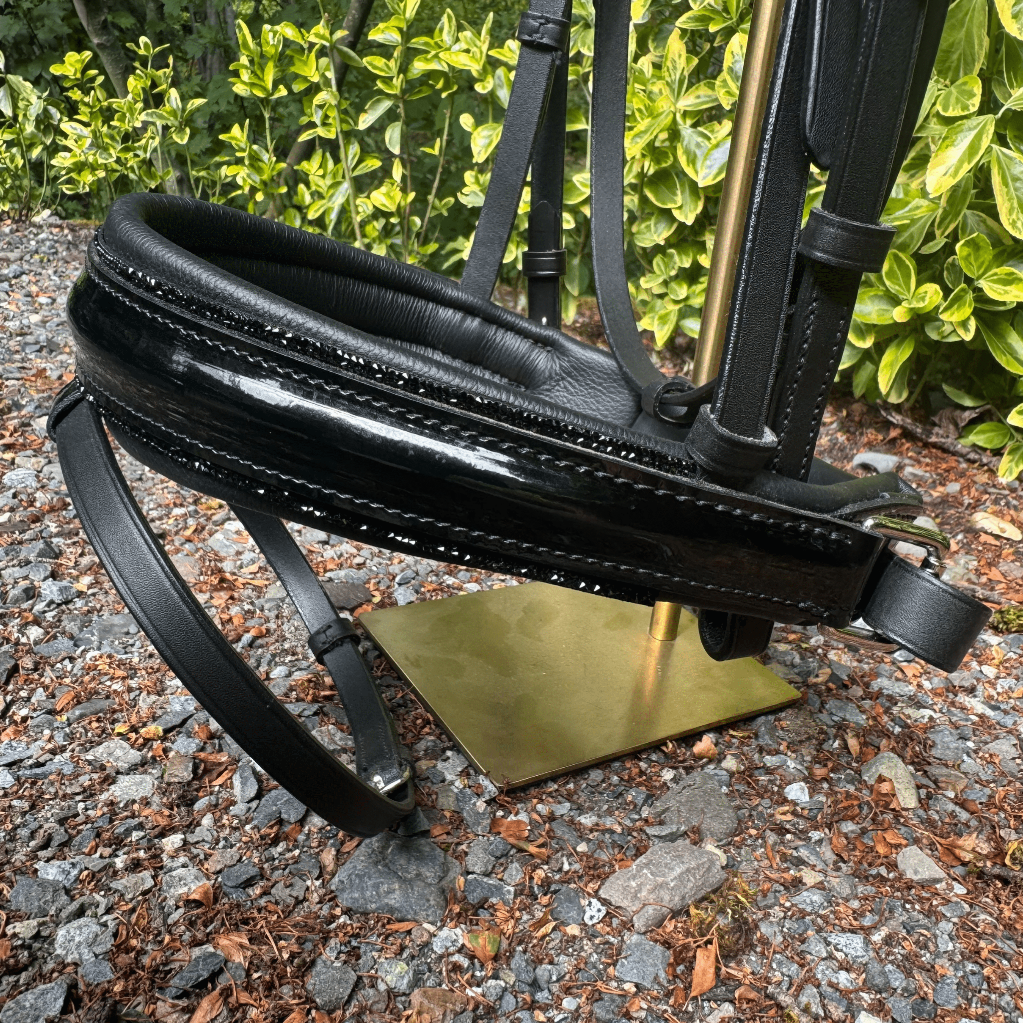 Otto Schumacher Tokyo Snaffle with Black Patent and XL Rivoli Browband