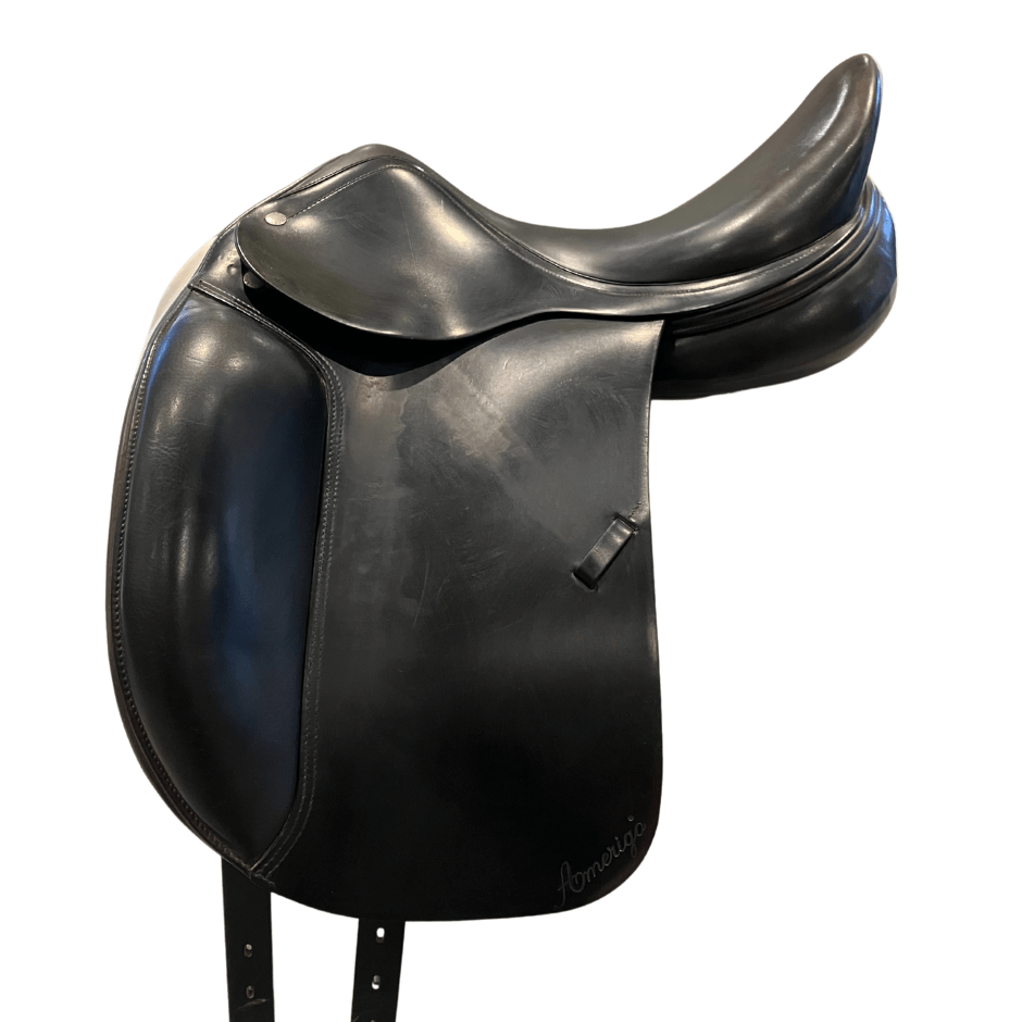 16.5" Amerigo Dressage, Medium (4") Tree