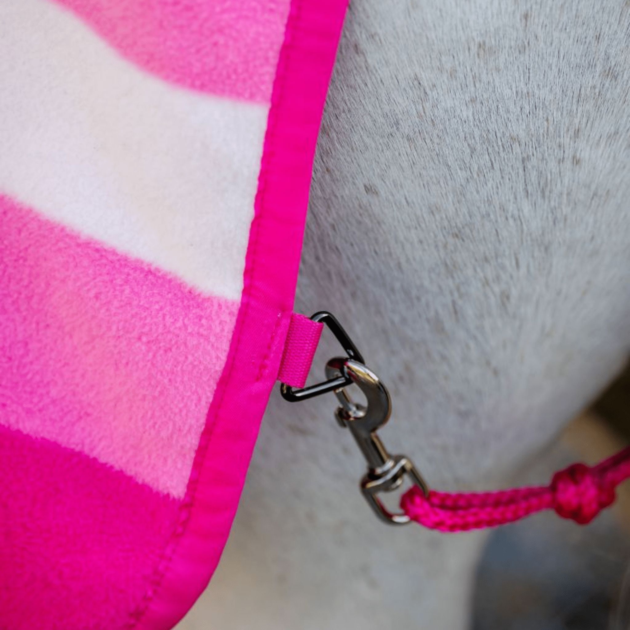 Horseware Newmarket Exercise Sheet Witney Pink