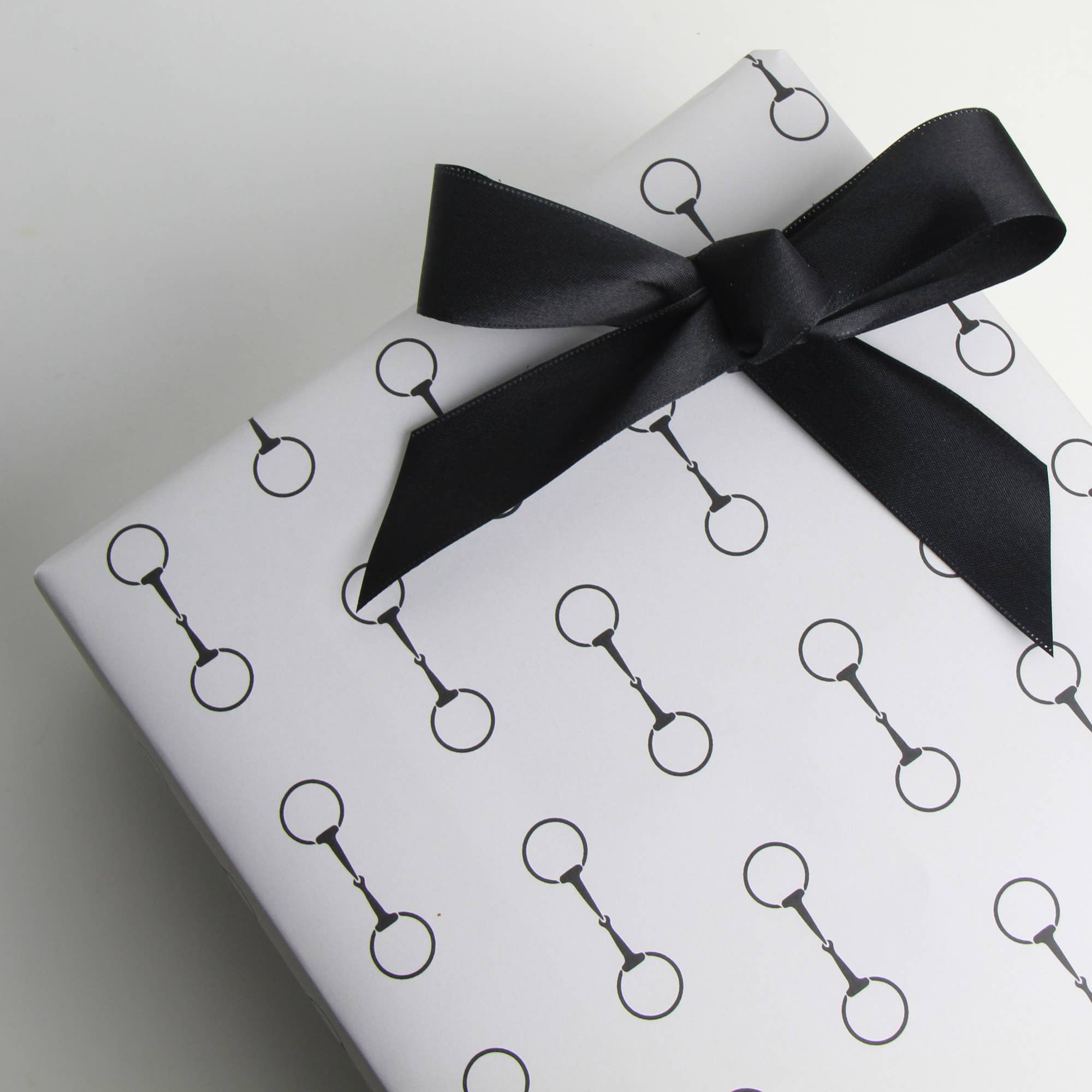 Cream Bits Gift Wrap