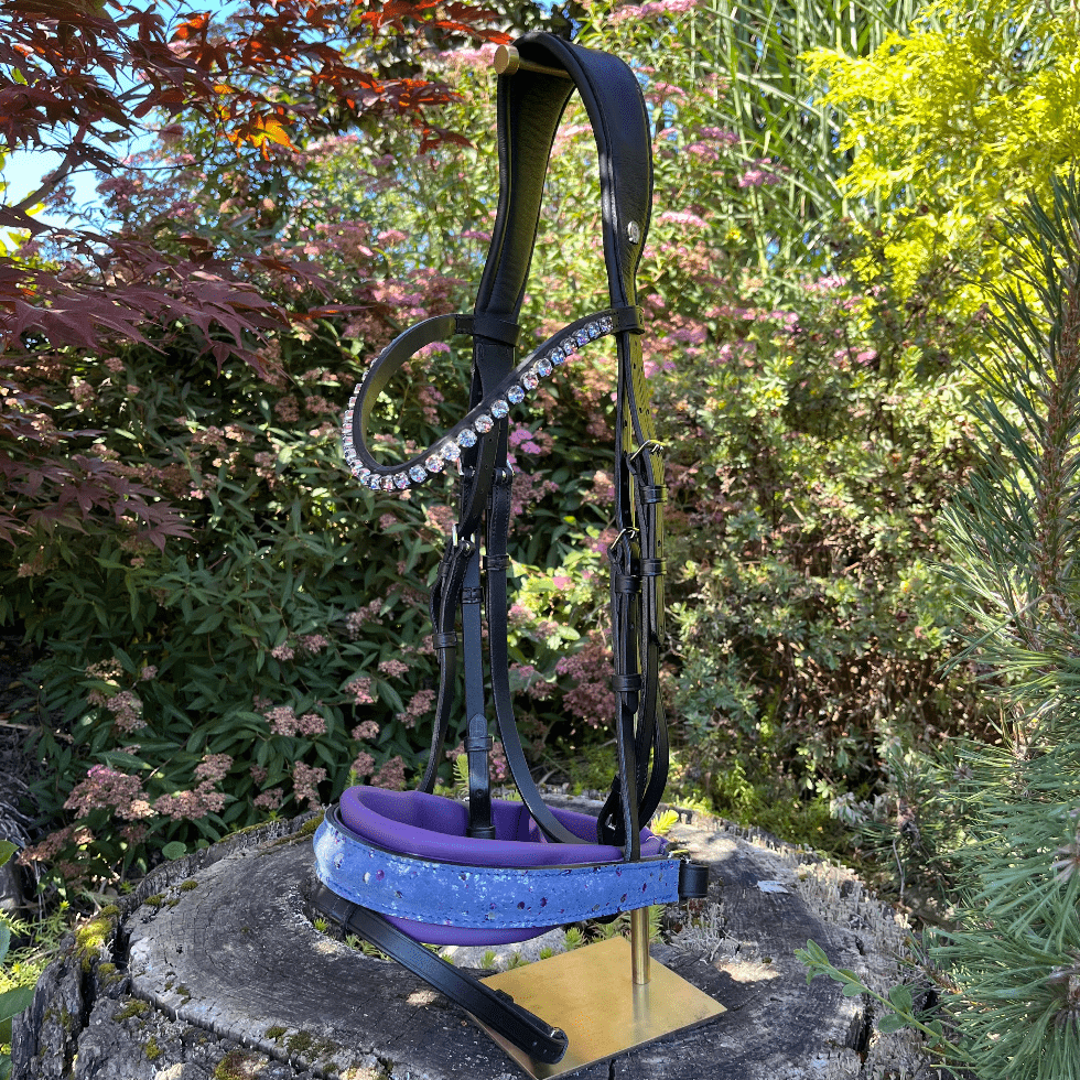 Otto Schumacher Tokyo Snaffle Bridle With Blueberry Padding - Horse