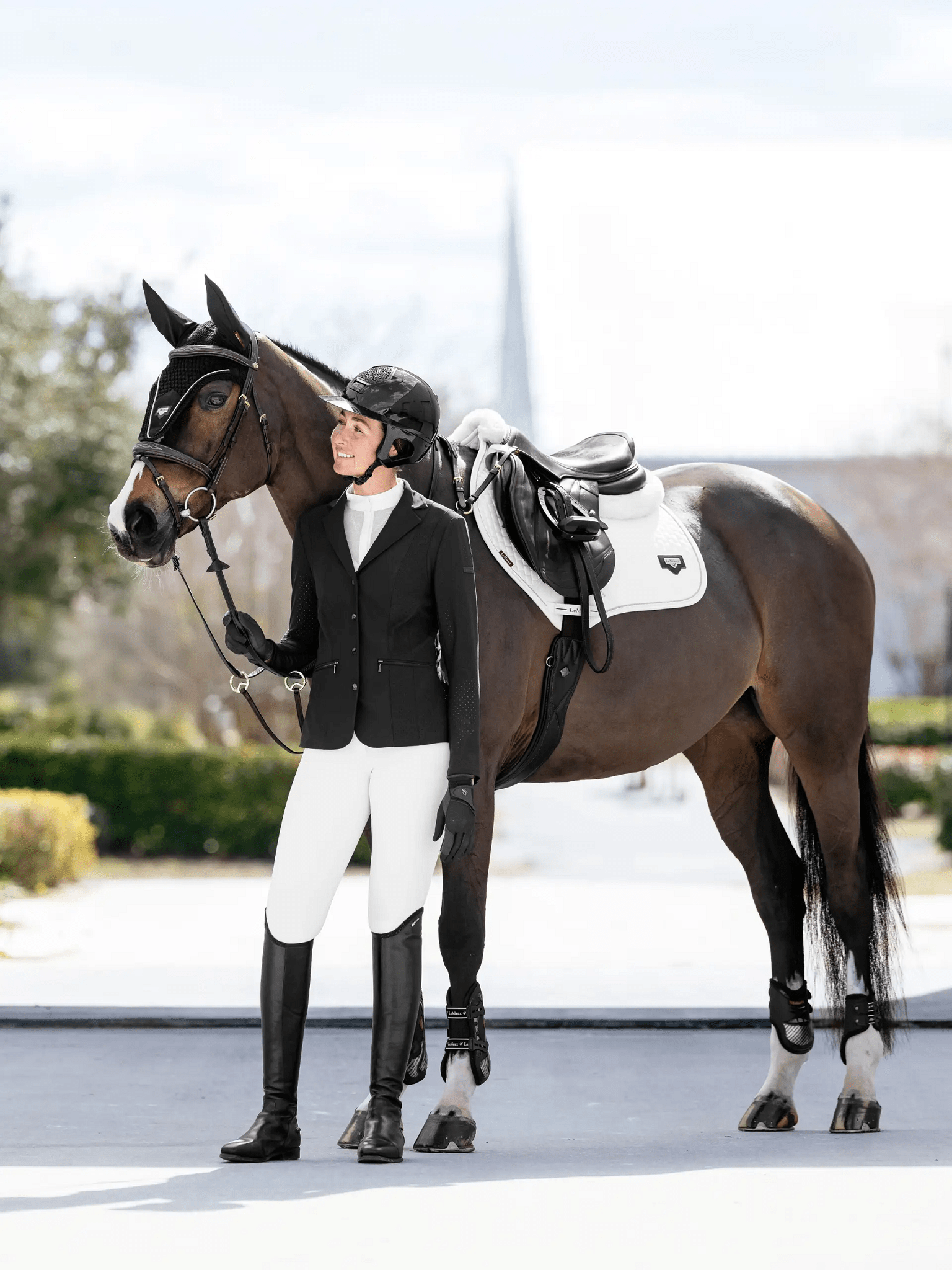 Puissance Suede Close Contact Saddle Pad