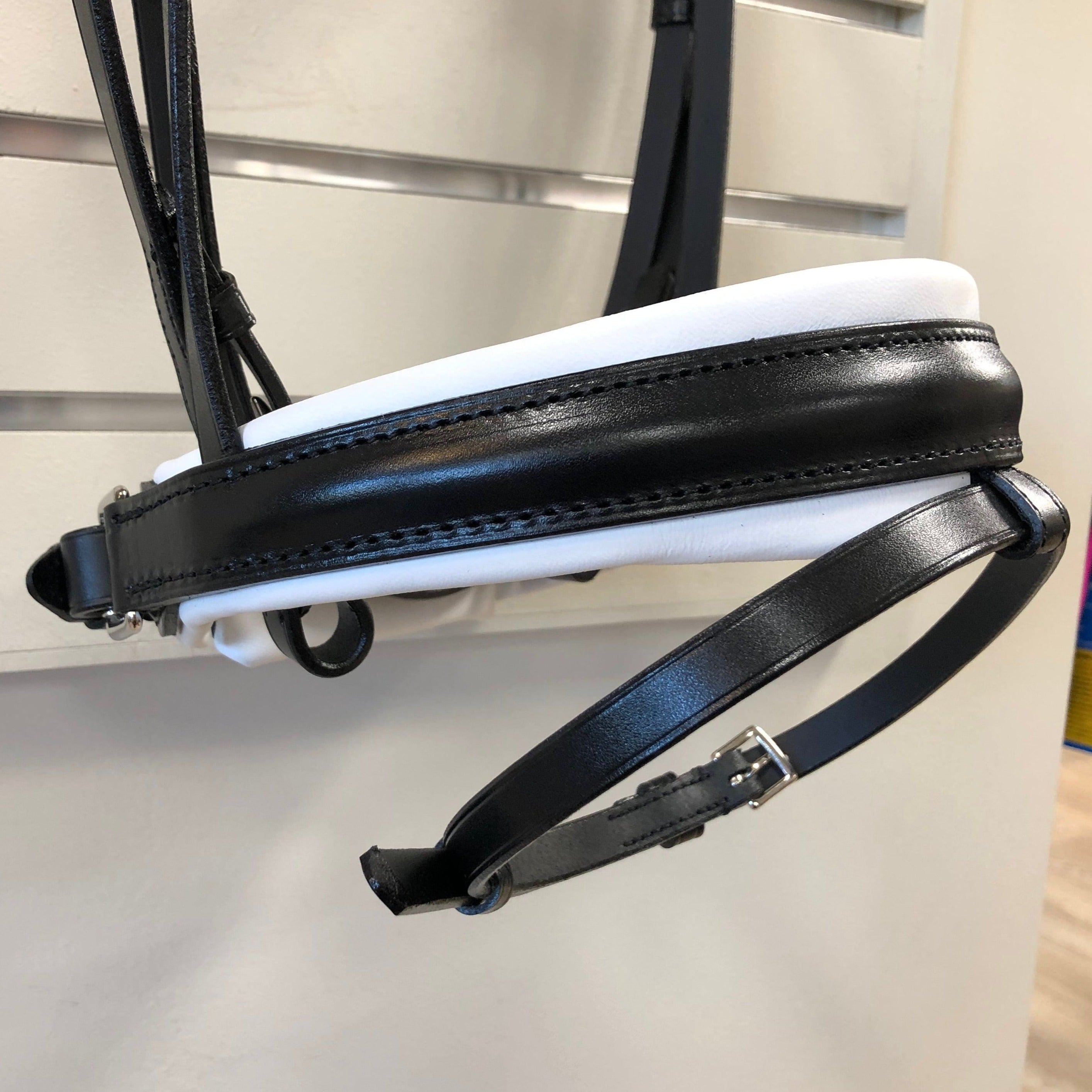 Otto Schumacher Warendorf Feel Good Snaffle Bridle with White Padding