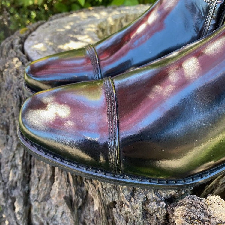 Flat piped toe