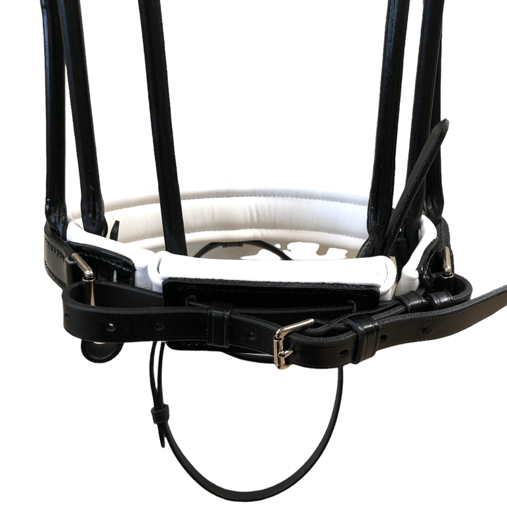 Otto Schumacher Bellevue Snaffle with Patent Black and White Padding
