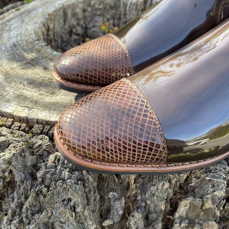 Toe cap