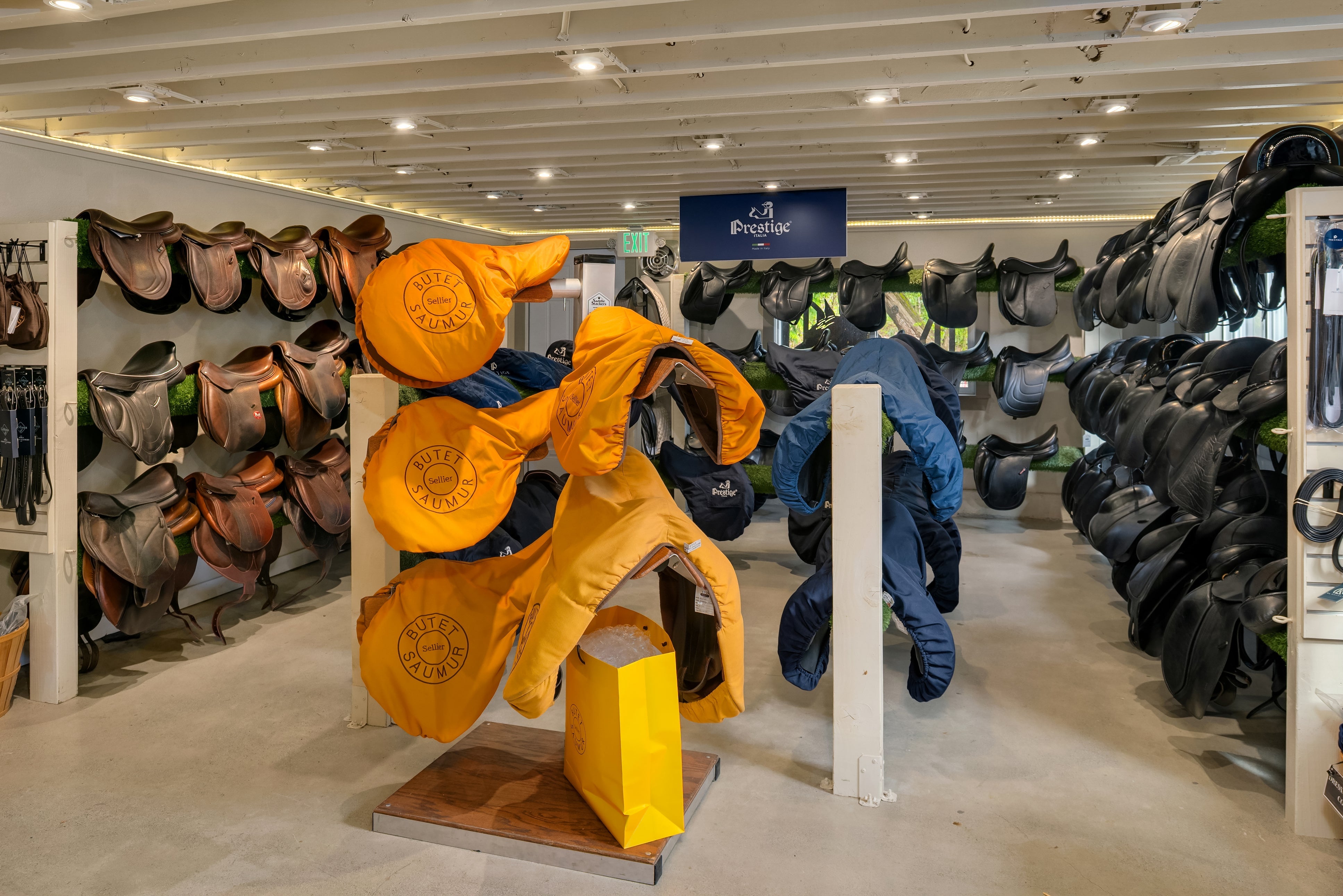 Just Reduced! Used & Demo Saddles