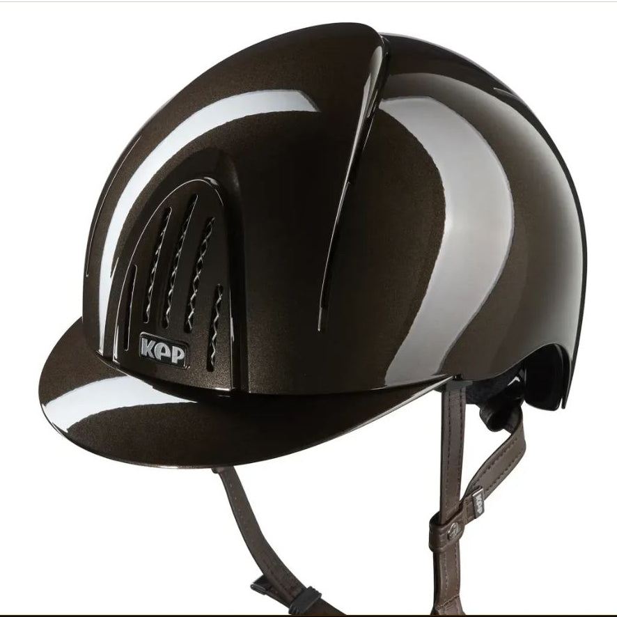 Brown glossy helmet, brown straps and KEP logo.
