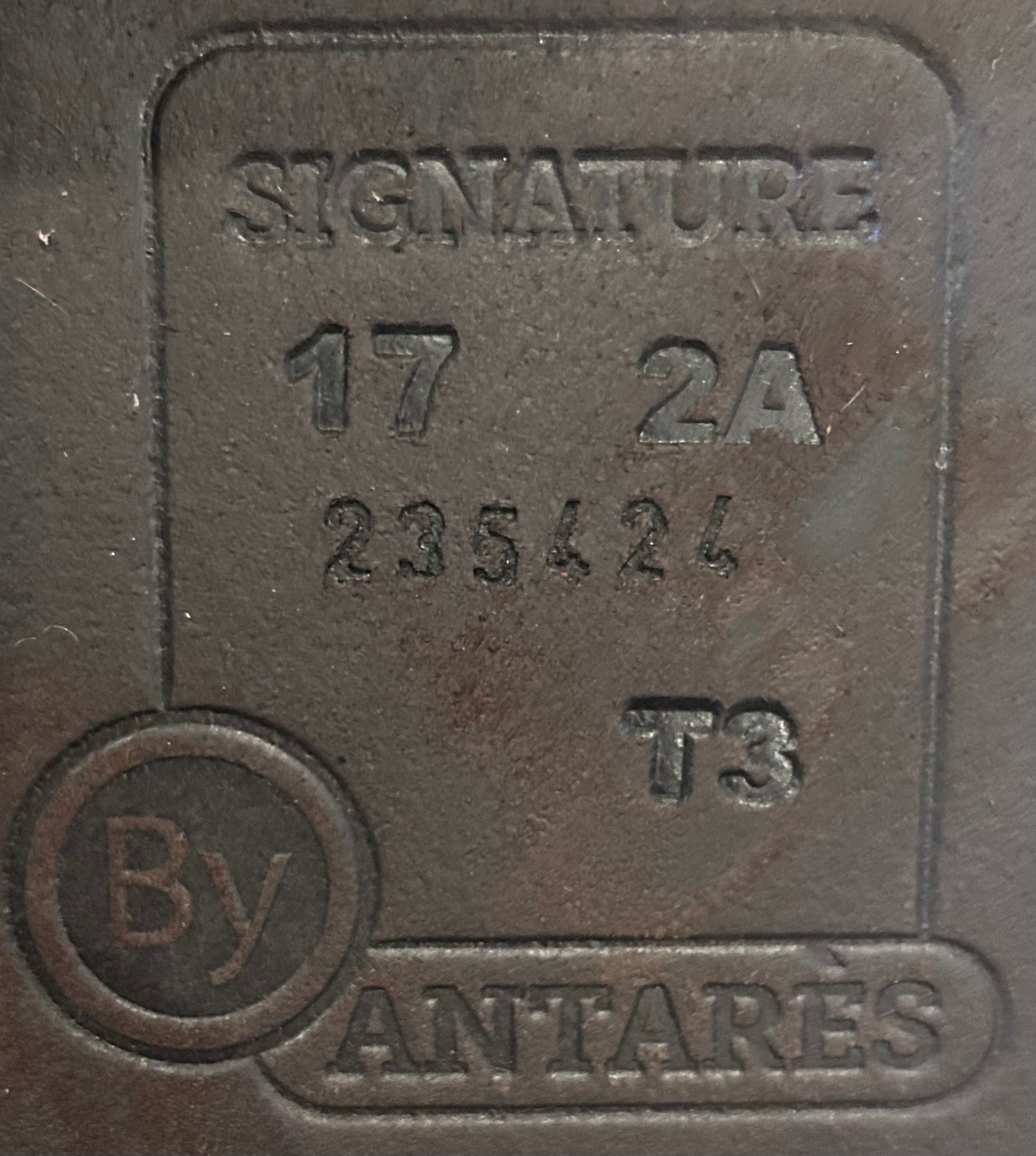 17" Antares Signature, 2024, 2A Flap, Medium Wide (4.5") Tree