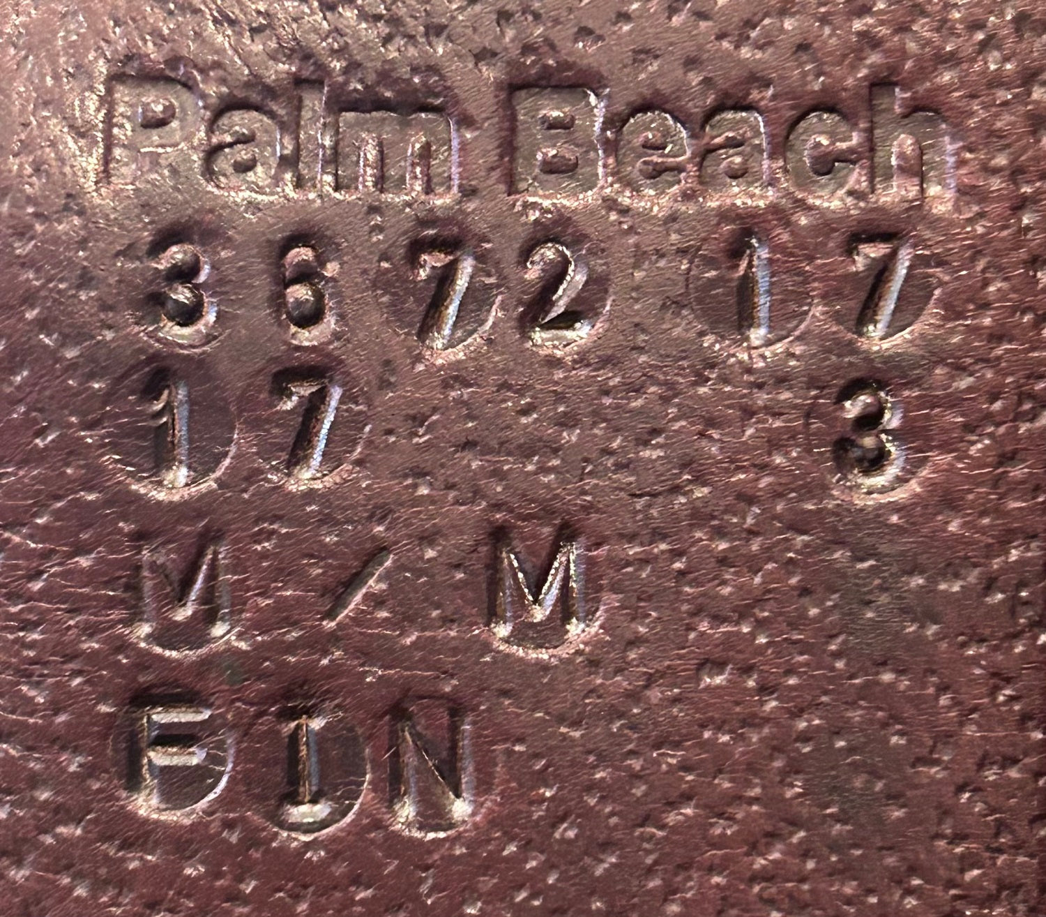 17" Voltaire Palm Beach, 2017, 3 Flap, Medium Wide (4.75") Tree