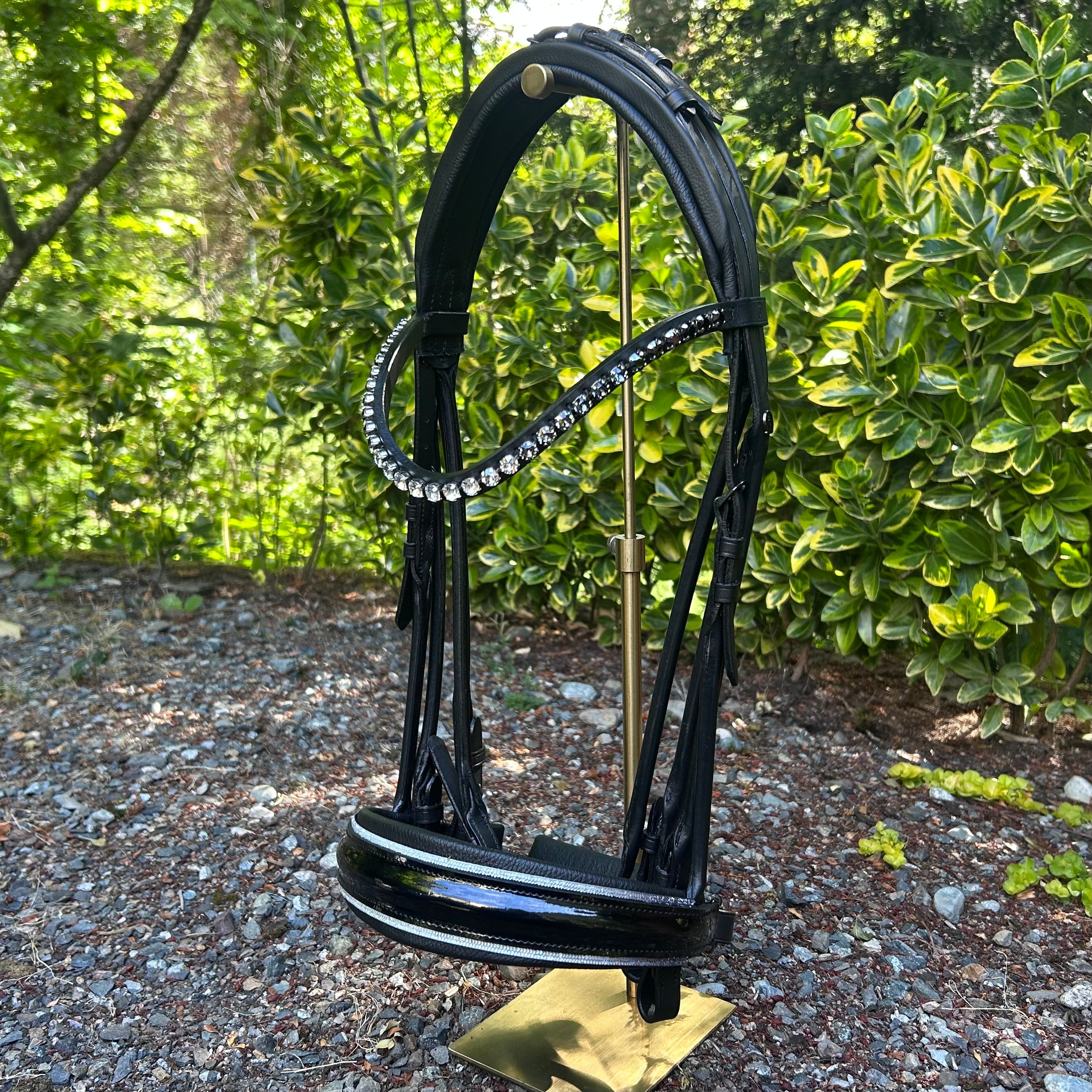 Otto Schumacher Munchen Feel Good Roundstyled Double Bridle - Night Line With Patent Black Crystal Shading