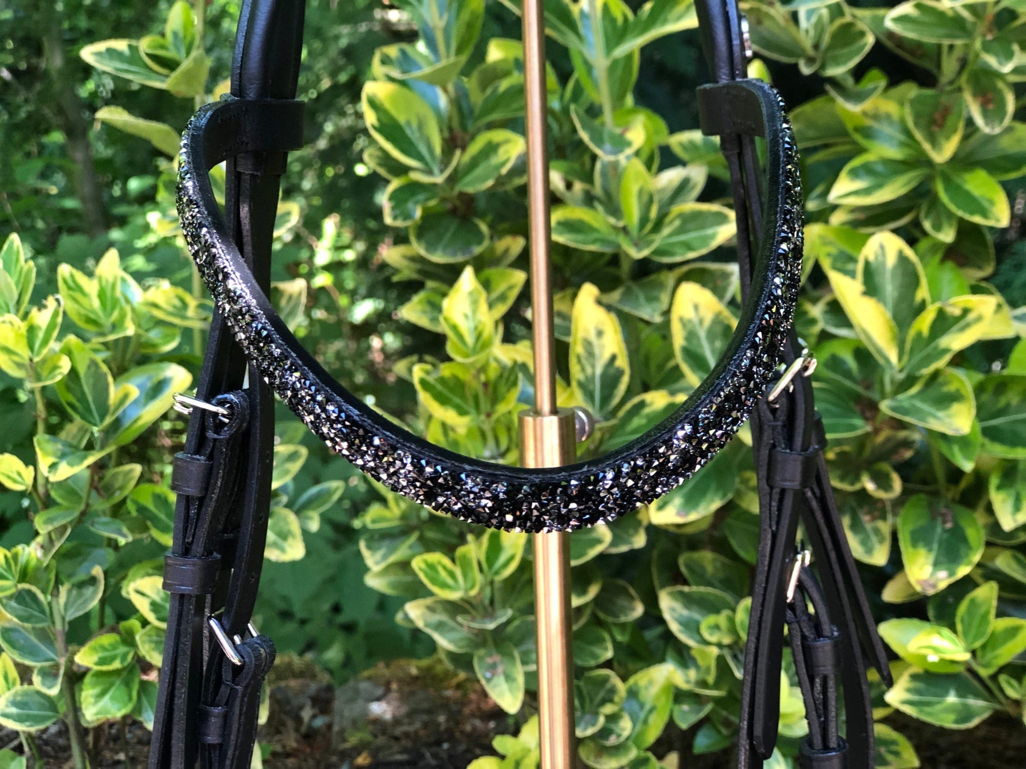 Otto Schumacher Elegant Snaffle Bridle With Patent Bouquet