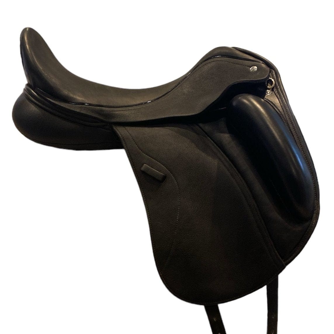 18.5" Custom Saddlery Advantage R Medium Wide (5") Tree