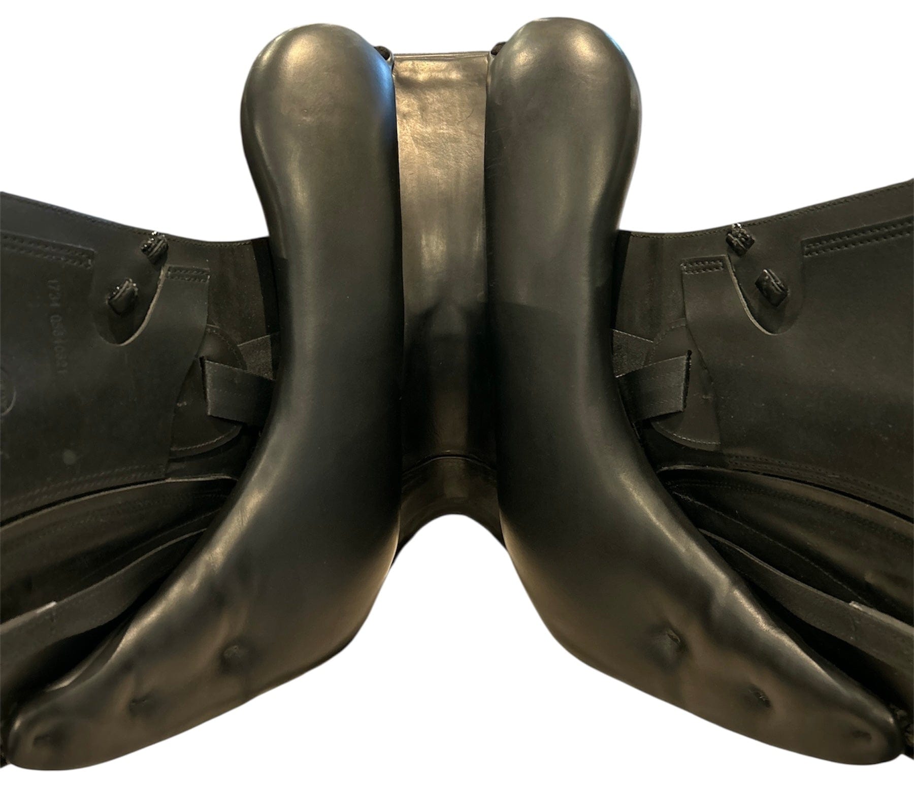 17" Prestige Helen, 2021, Adjustable Medium Wide (5"/34cm) Tree