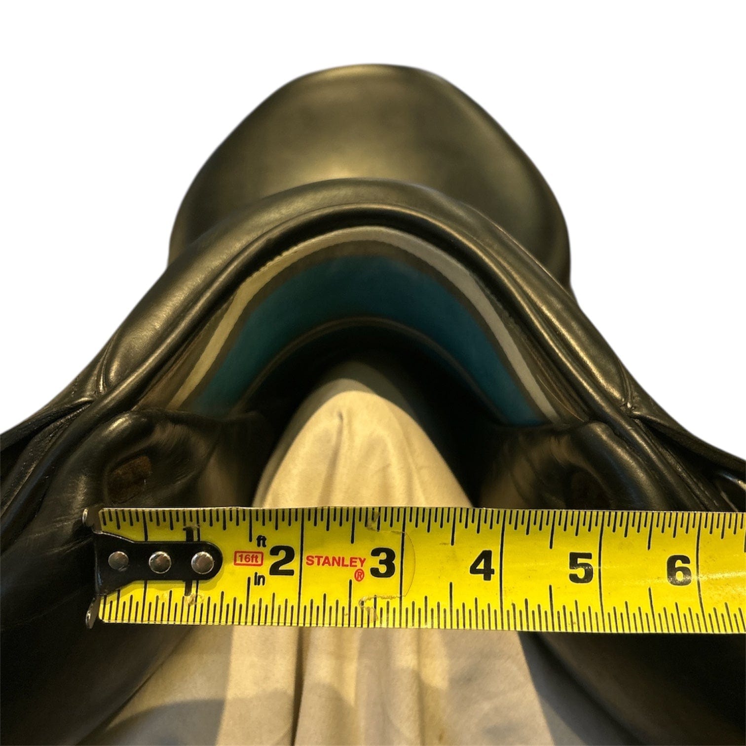 18" Voltaire Adelaide, 2016, 3A Flap, Medium Wide (5") Tree