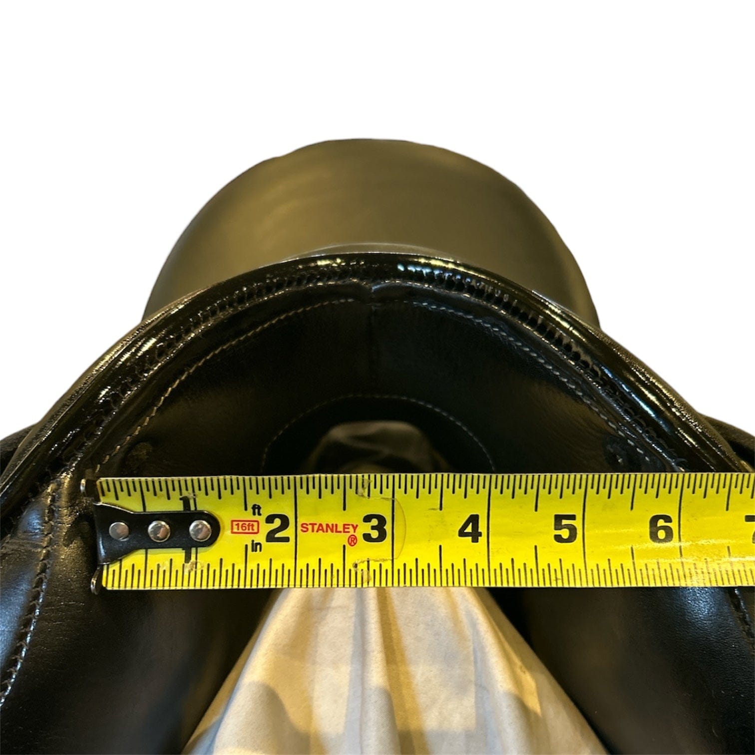 17" Frank Baines Adagio, Short Flap, Wide (5.75") Tree