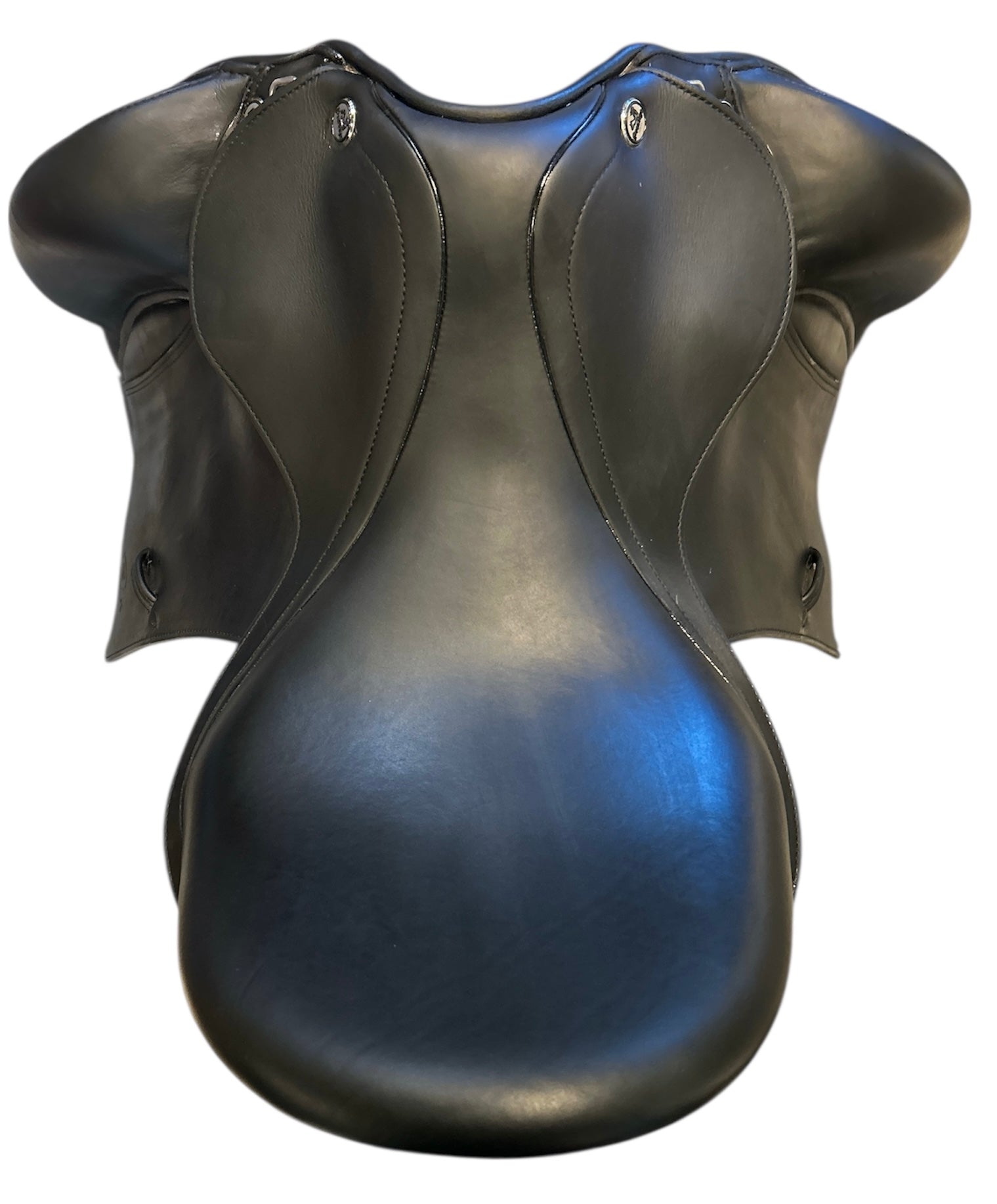 18" Prestige D2K, 2022, M Flap, Medium Wide (5") Adjustable Tree