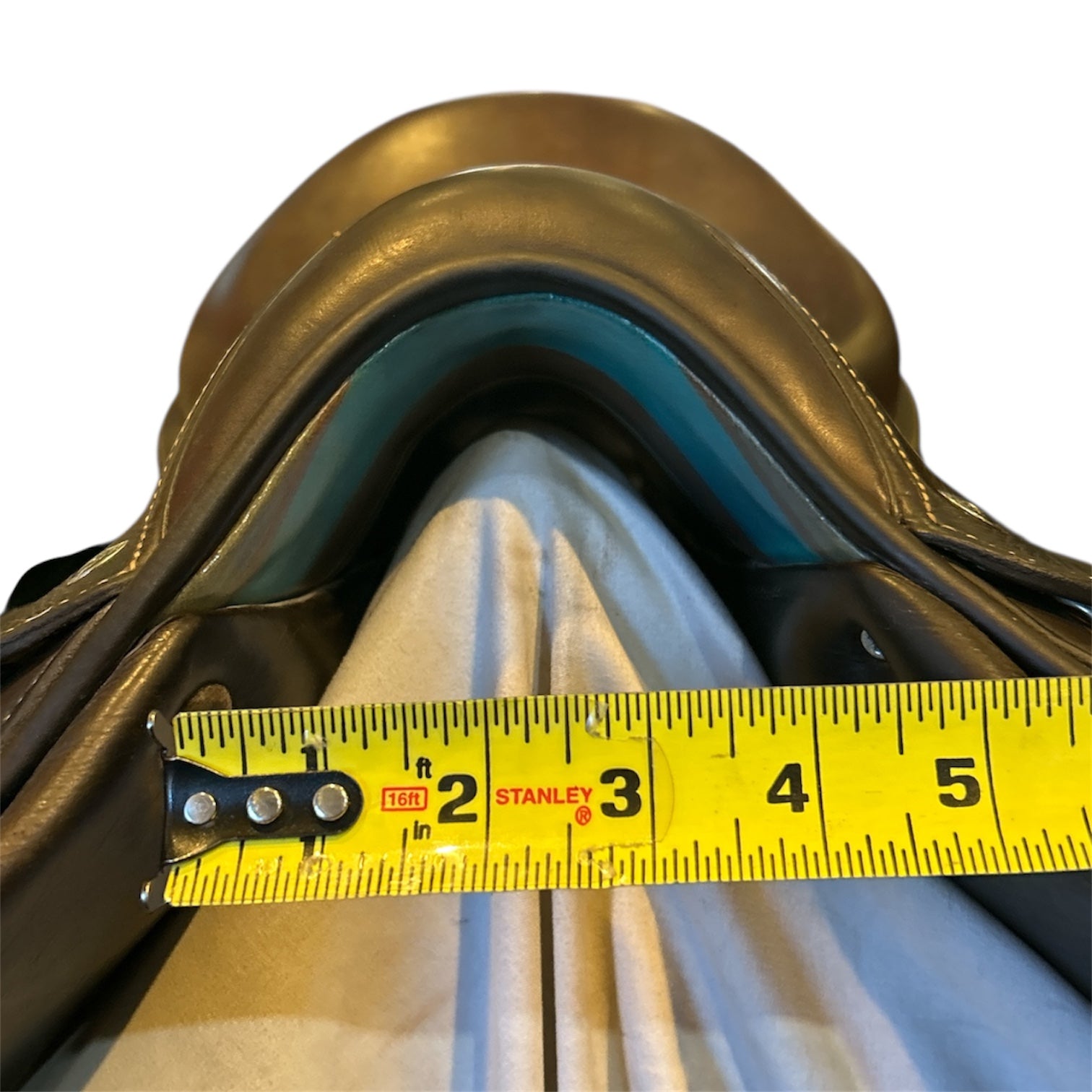 17" Voltaire Calgary, 2015, 2AA Flap, Medium Wide (4.5") Tree