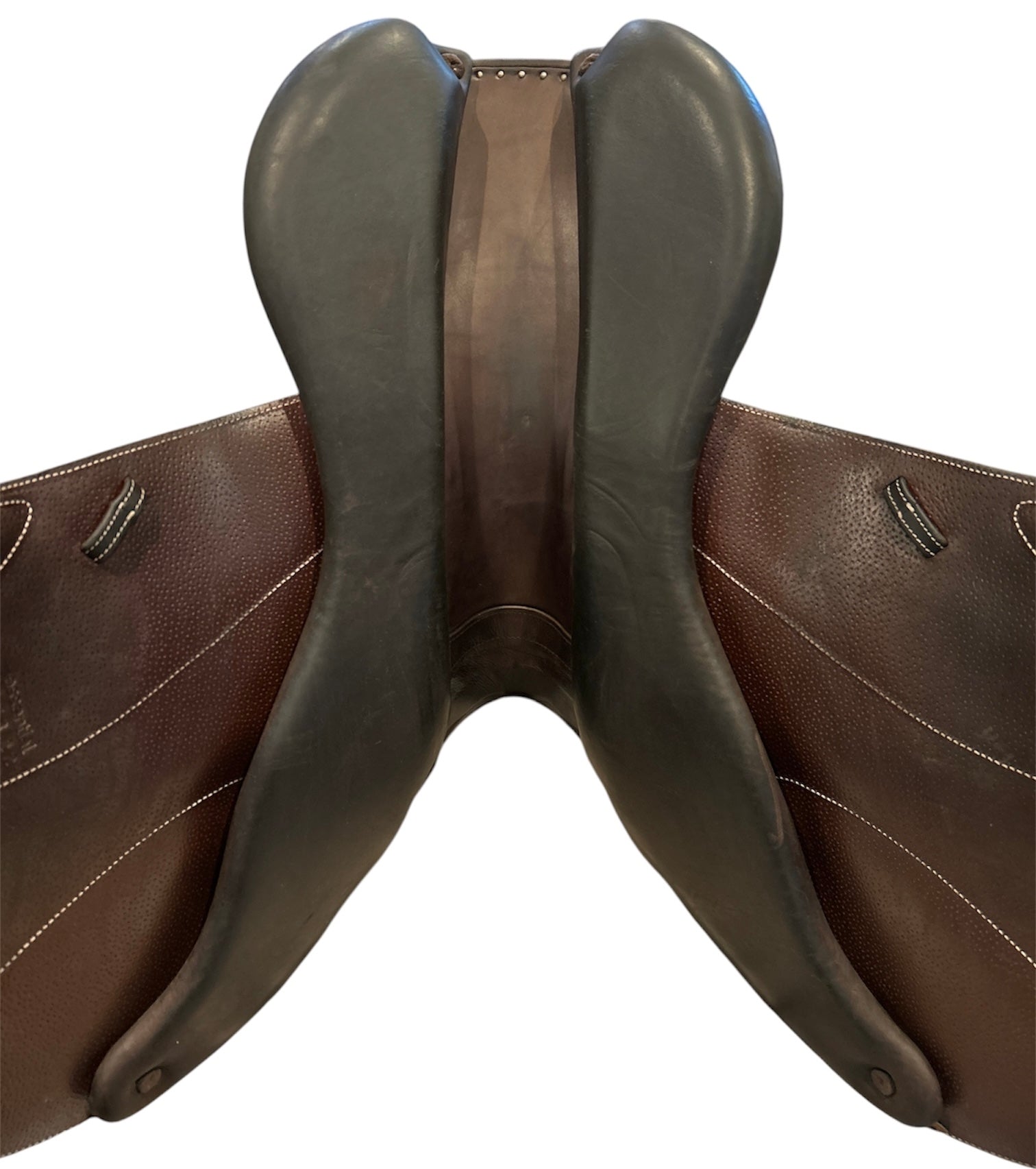 18" Voltaire Essential Monoflap, 2022, L Flap, Wide (5") Adjustable Tree