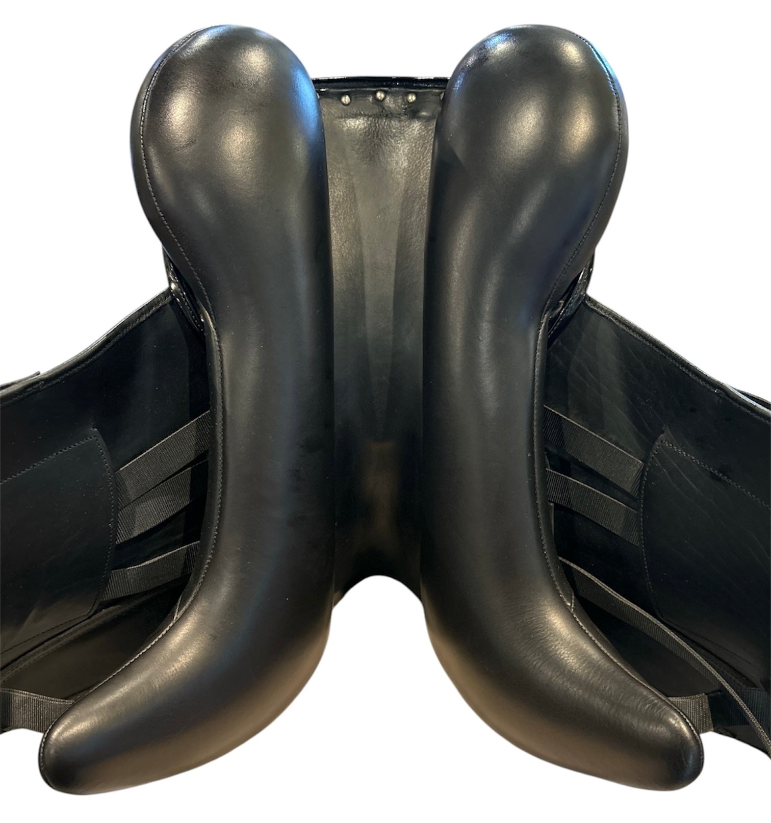 19" Tota Dressage, Medium Wide (5.5") Tree