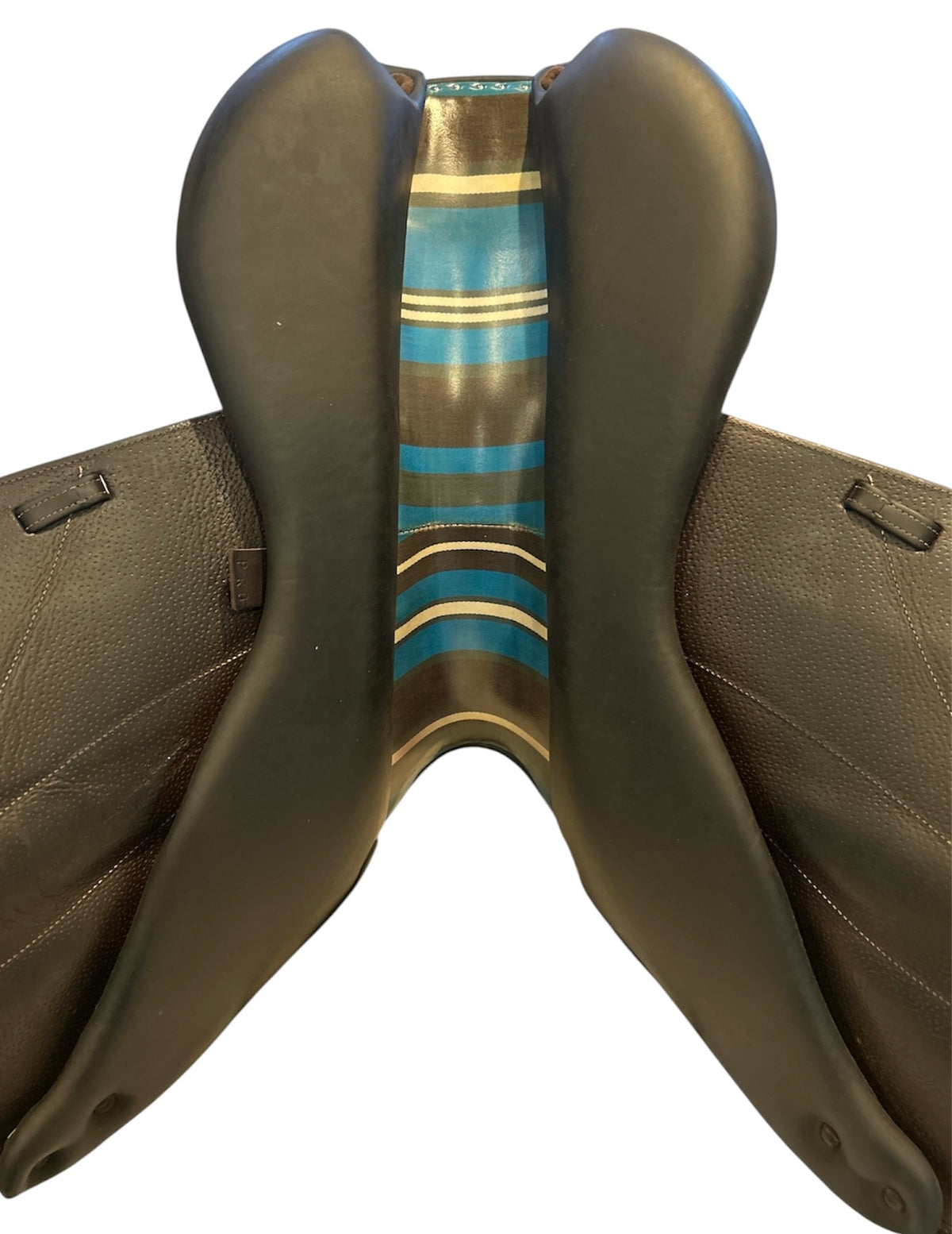 17.5" Voltaire Lexington, 2017, 2A Flap, Wide (5") Tree