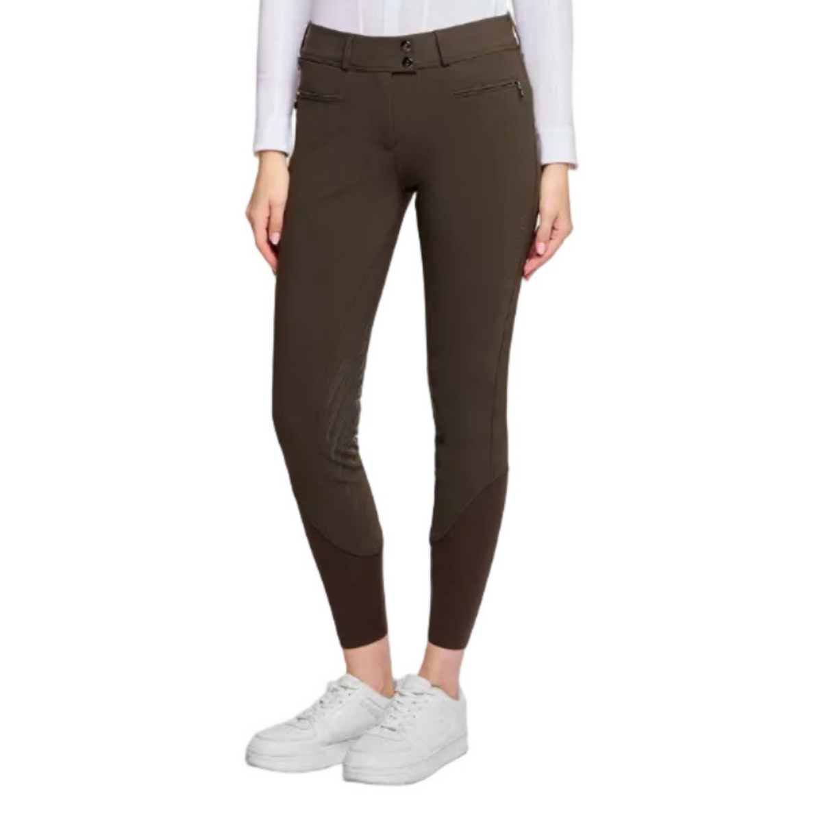 lady wearing mocha colored knee patch breeches
