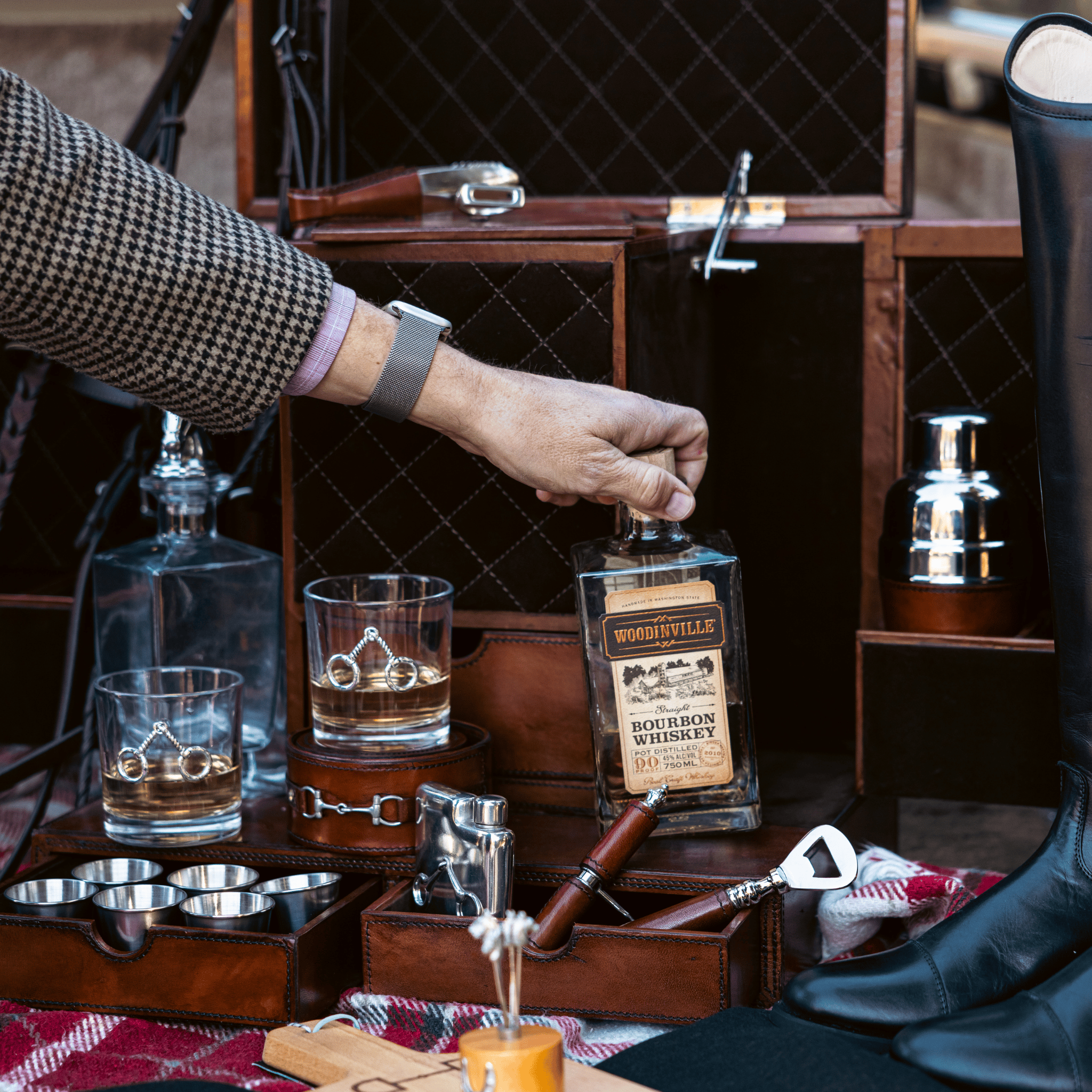 Leather Stirrup Handle Bar Case