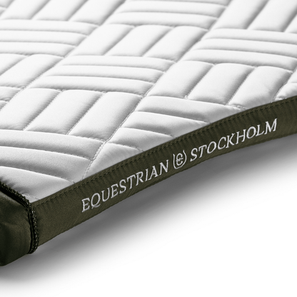 Equestrian Stockholm Dressage Pad - Modern White/Striking Valley