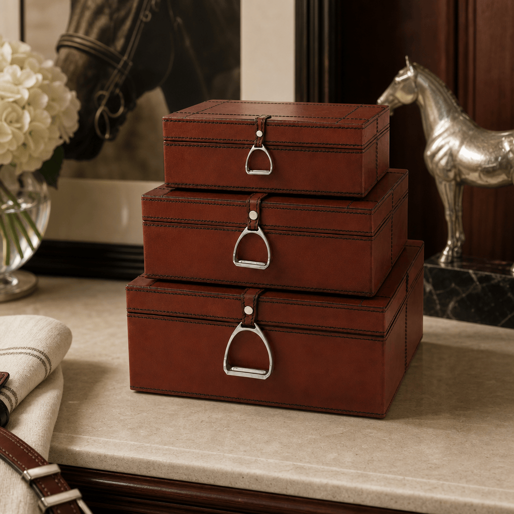 Stirrup Med Leather Box