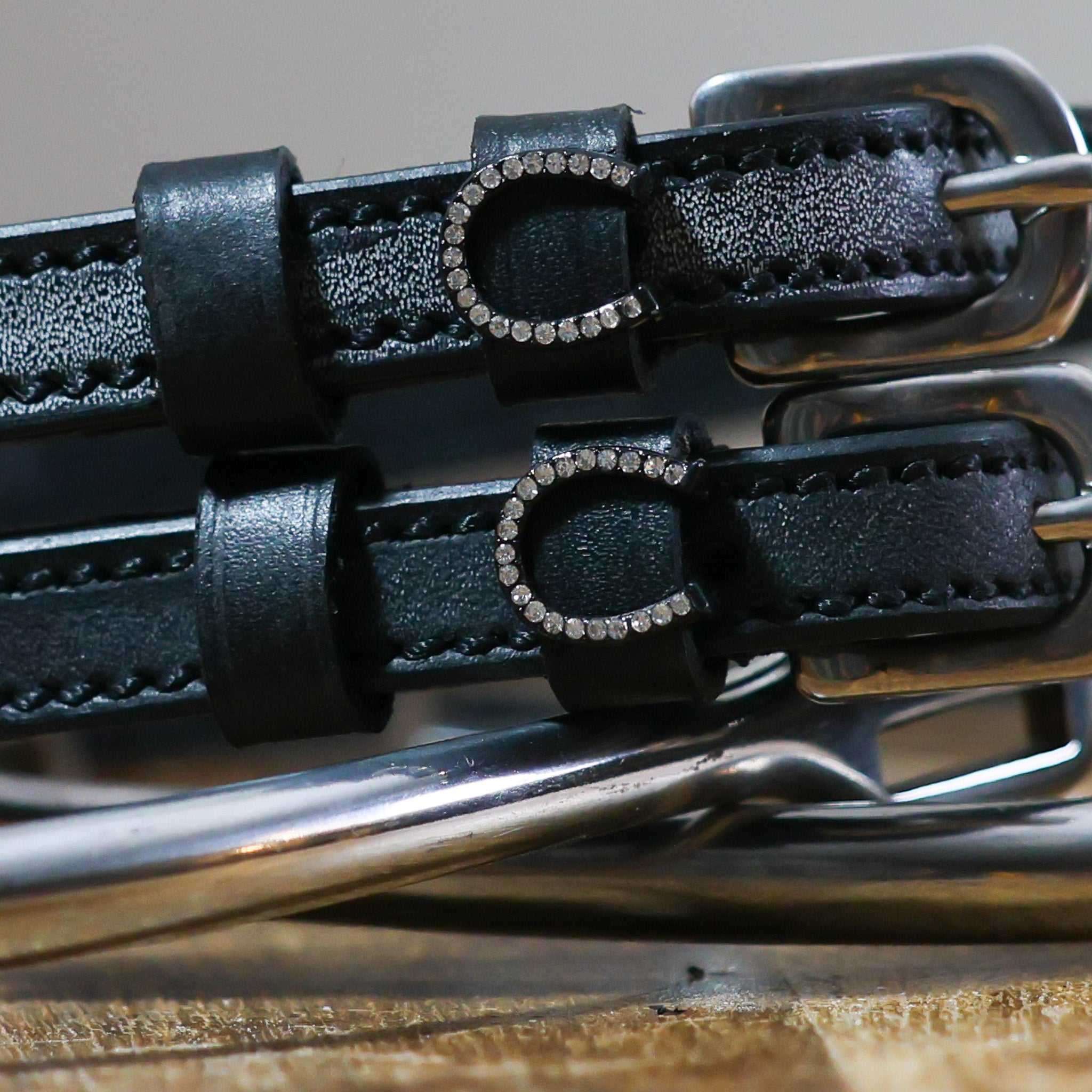 Mane Jane Spur Strap - Bling Horseshoe
