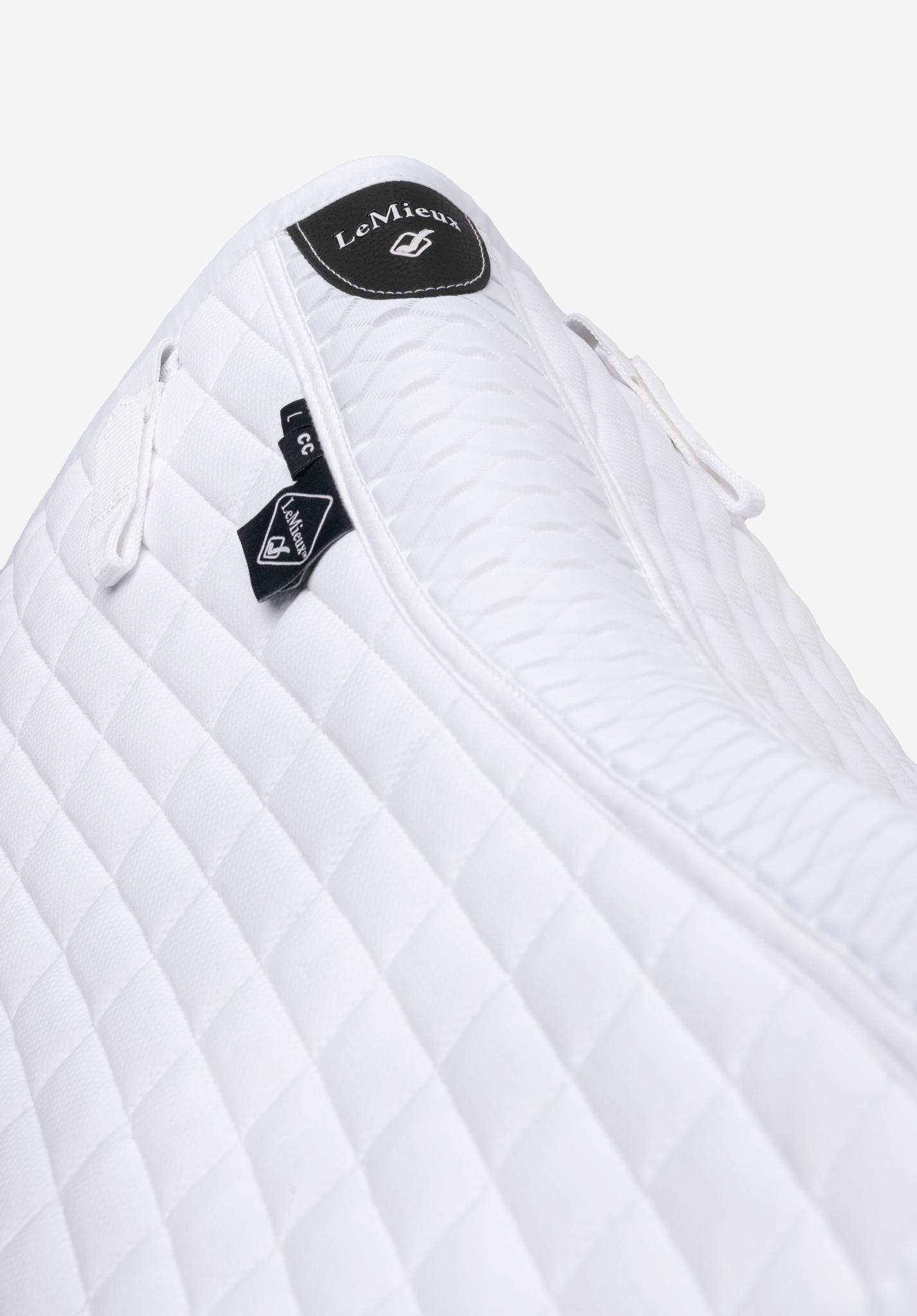 LeMieux Self-Cool Close Contact Pad