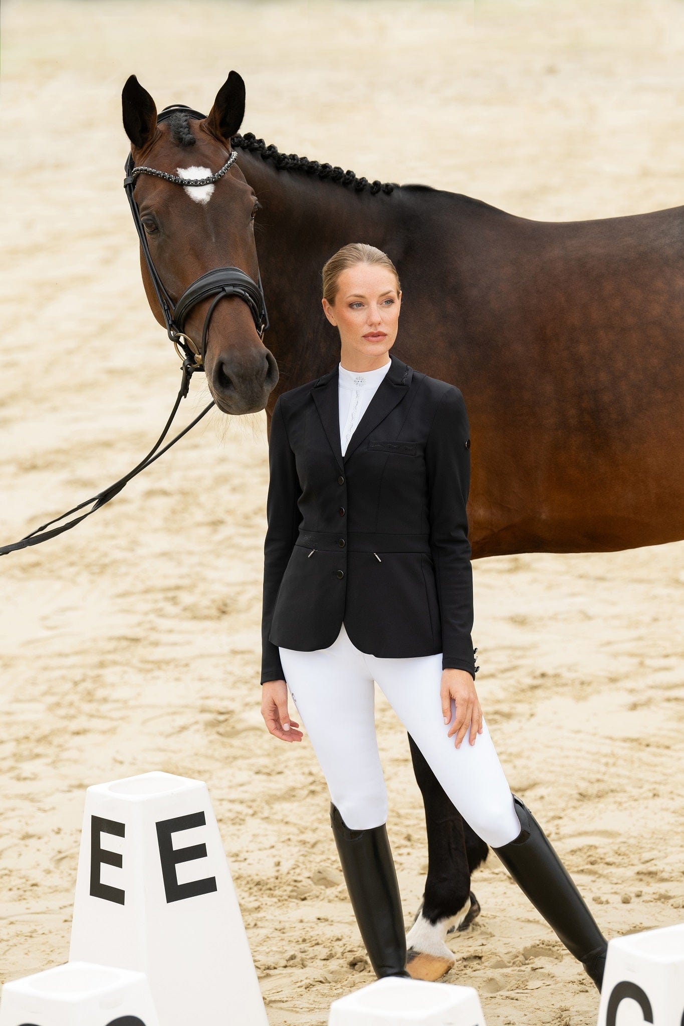 Pikeur Phelia Show Coat - Black