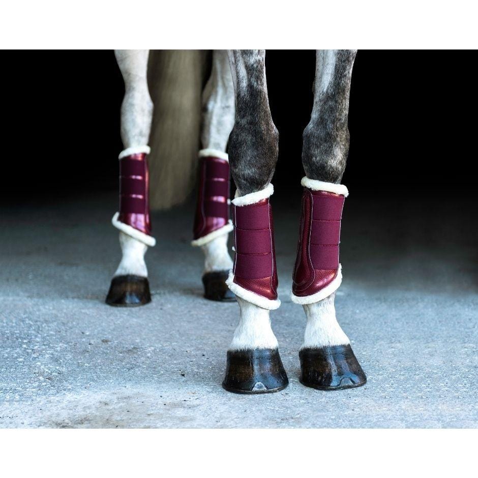 Bordeaux fur brushing boots - on grey horse 