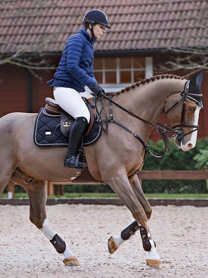 equestrian stockholm jump pad - black edition on hold