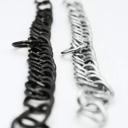 fager curb chain shown in black and silver
